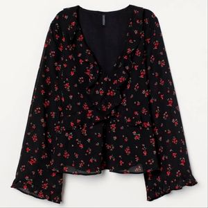 H&M Divided Flower Flair blouse XL
